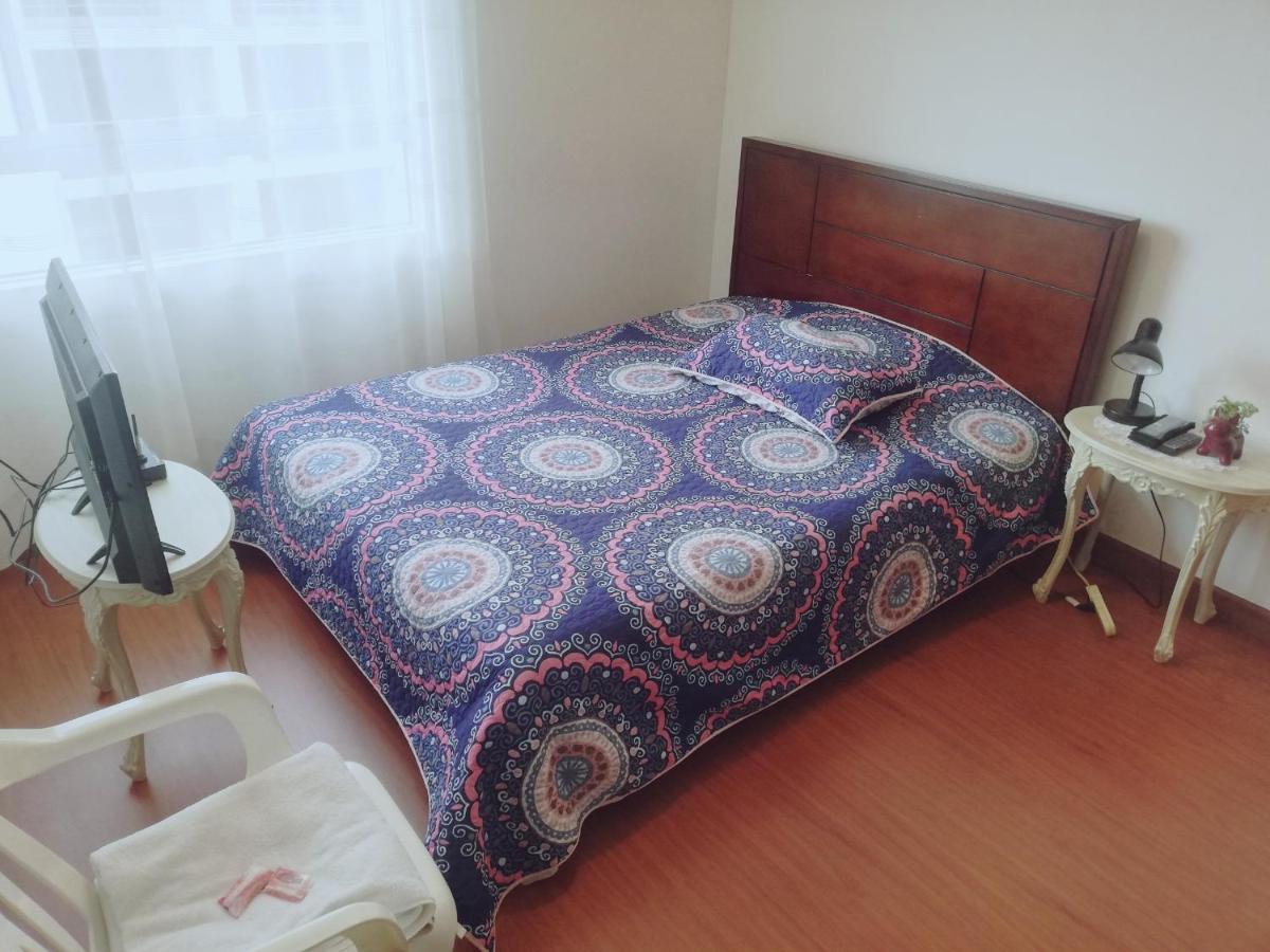 Habitación con baño privado Tunja Exterior foto
